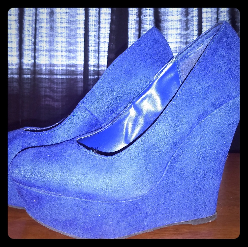 4" wedge heels